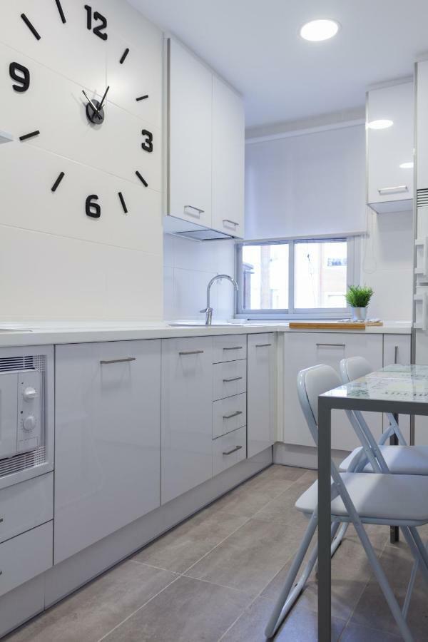 Apartamento Del Sueno Con Aire Acondicionado Logroño Eksteriør bilde